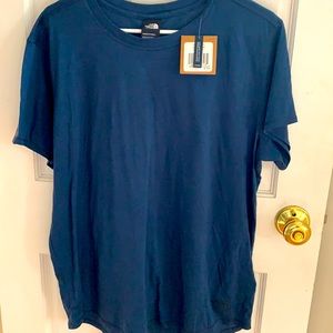 North Face shirt sleeve shirt XL New